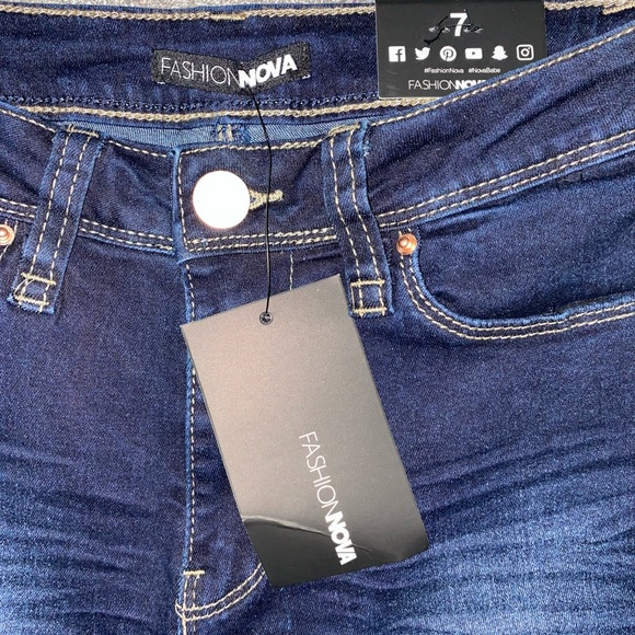 NEW🔸 Fashion Nova High-Rise Bootcut Denim - Picture 4 of 6